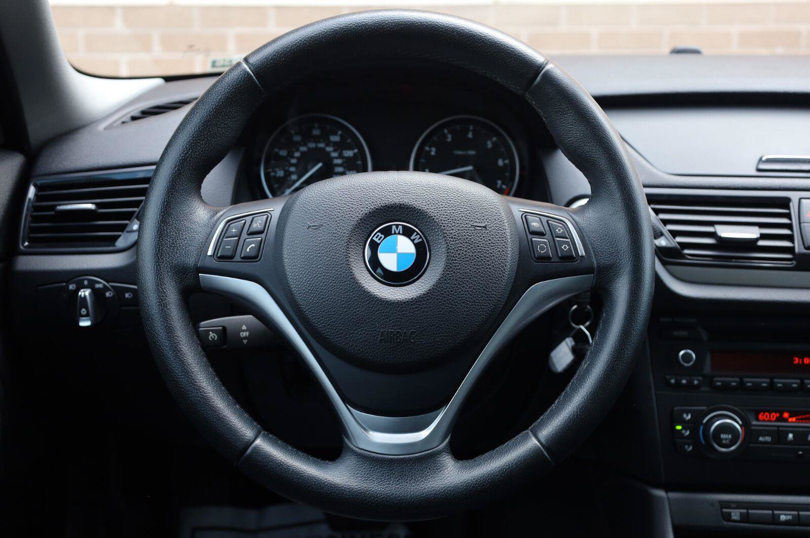Used 2013 BMW X1 sDrive28i RWD image 30