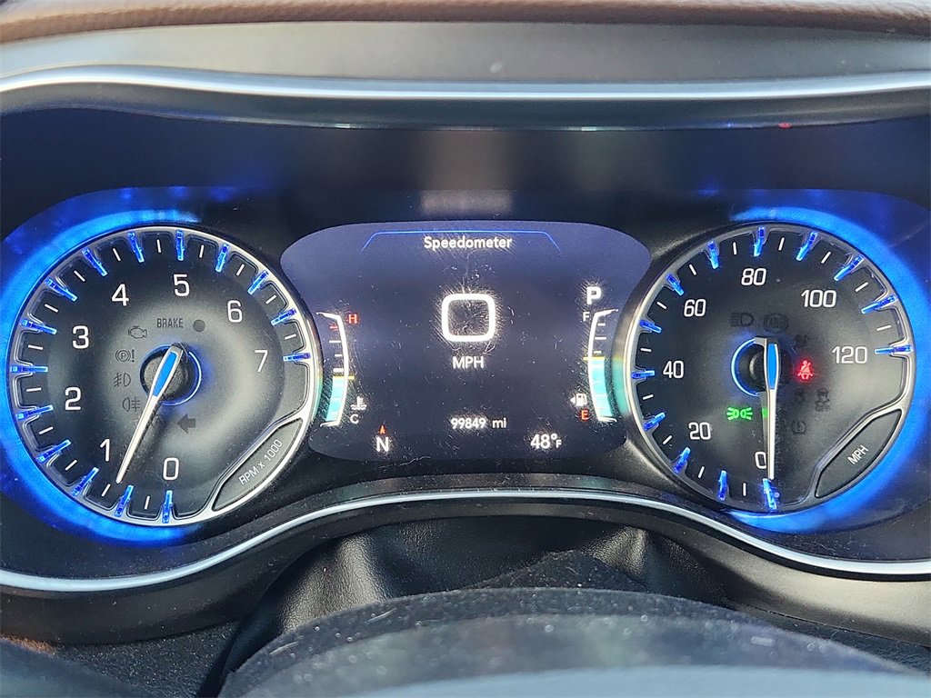 Used 2020 Chrysler Pacifica Limited w/ Advanced Safetytec Group image 23