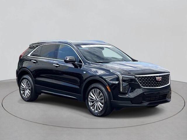 Certified 2025 Cadillac XT4 Premium Luxury AWD/4WD image 6