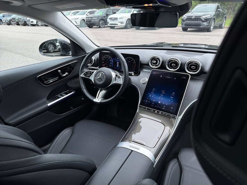 Used 2023 Mercedes-Benz C 300 Sedan image 33