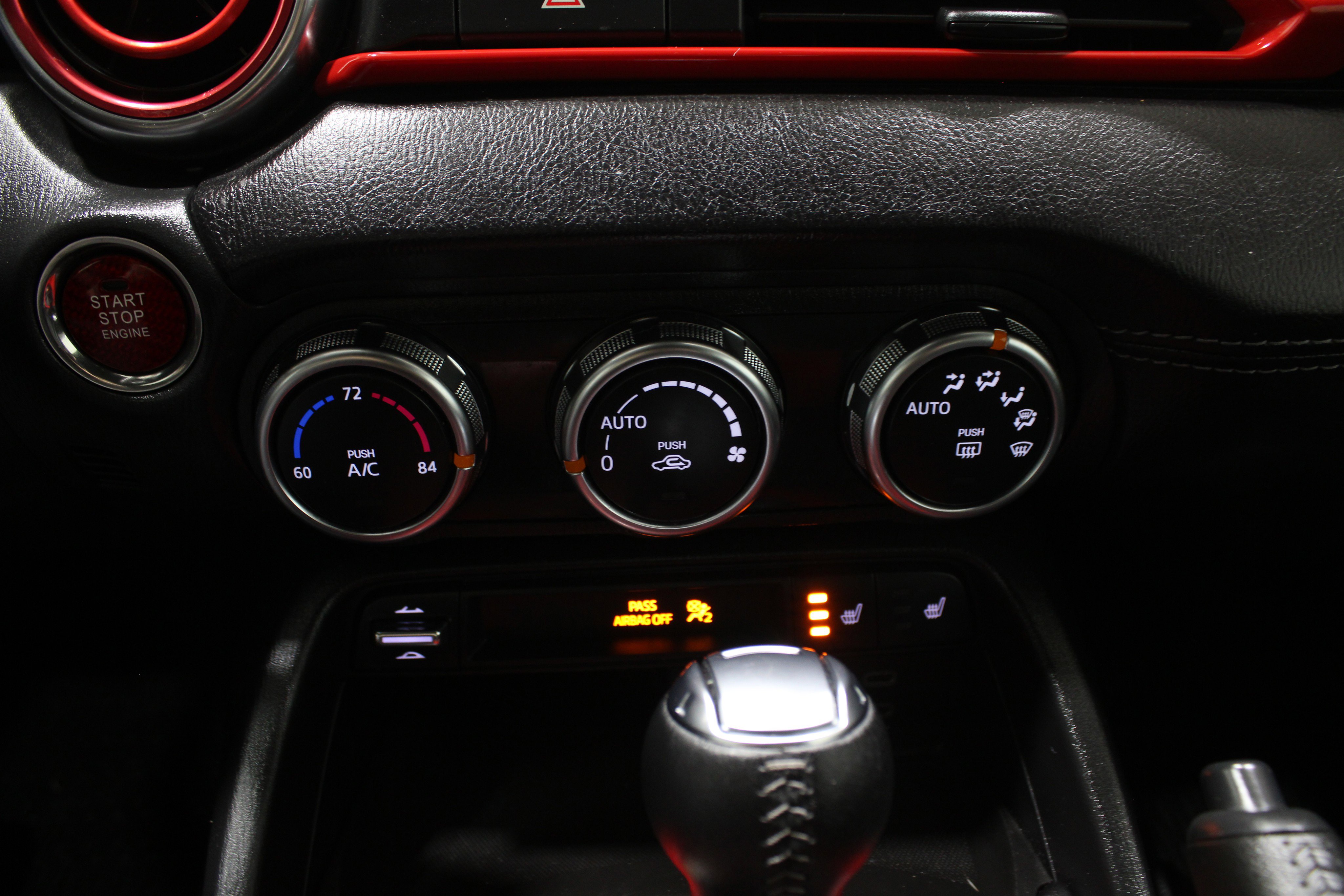 Used 2024 MAZDA MX-5 Miata RF Grand Touring w/ Weather Package image 17