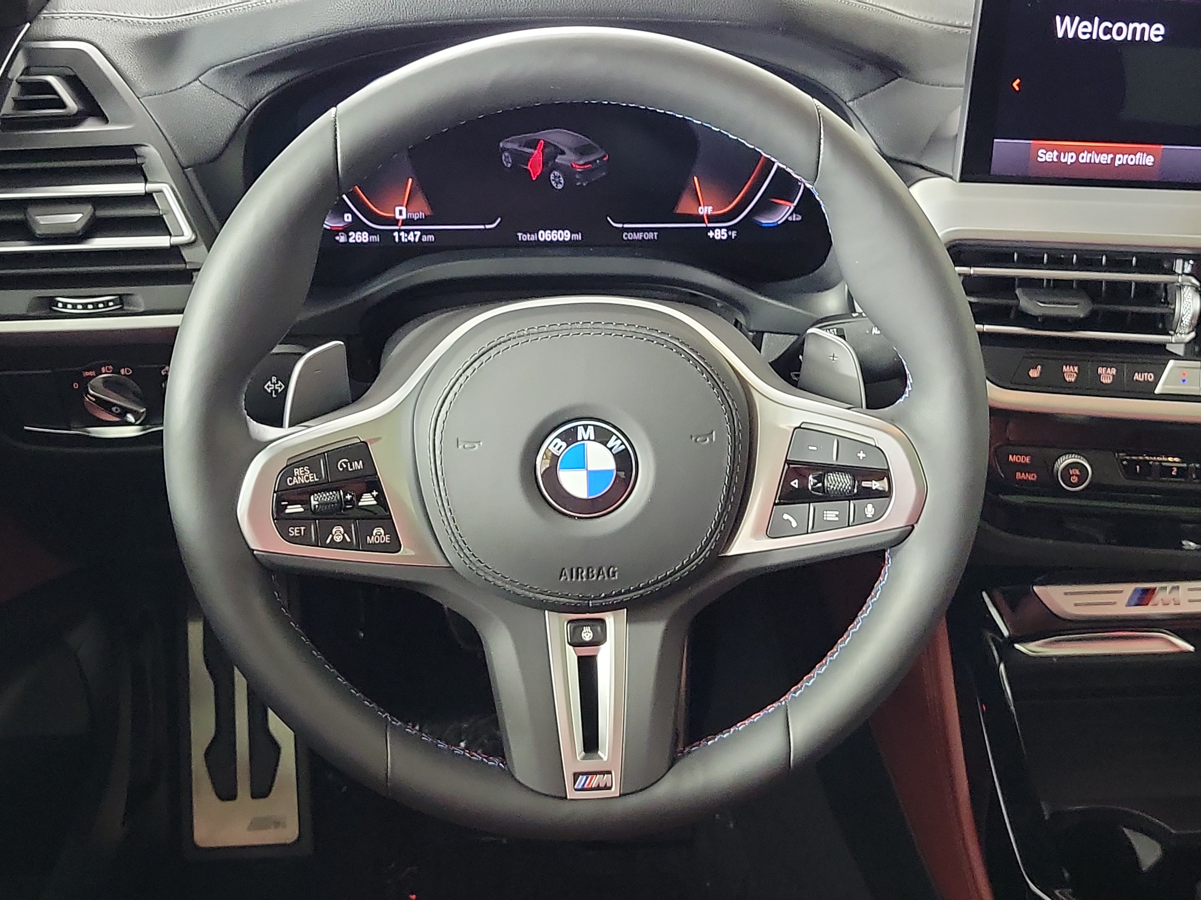 Used 2025 BMW X4 M40i AWD/4WD image 12