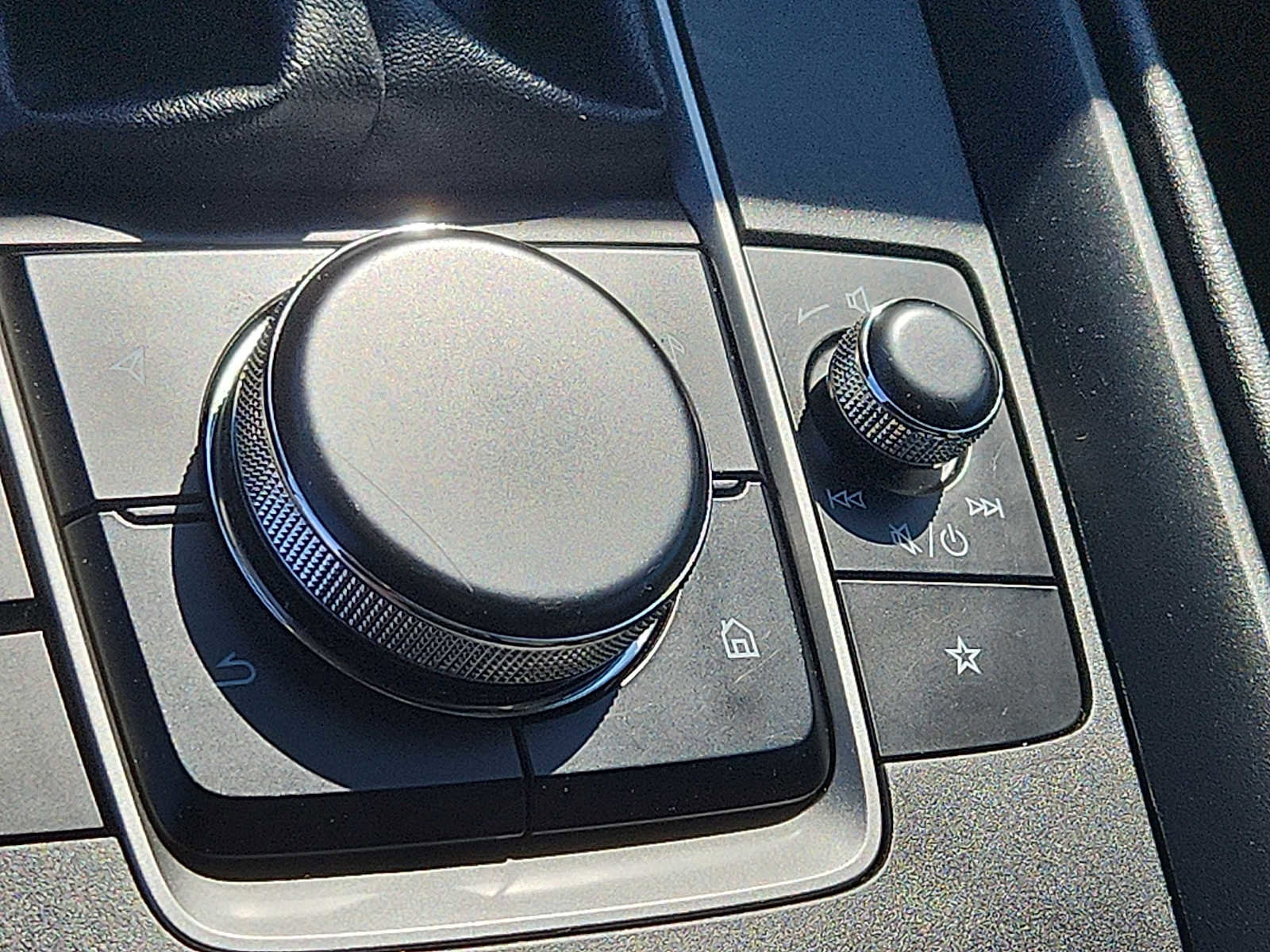 Used 2025 MAZDA CX-50 AWD 2.5 S w/ Premium Package image 24