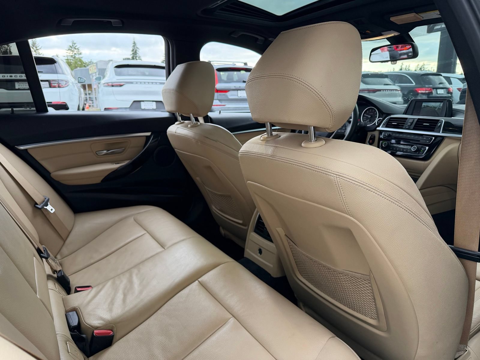 Used 2018 BMW 330i Sedan RWD image 20