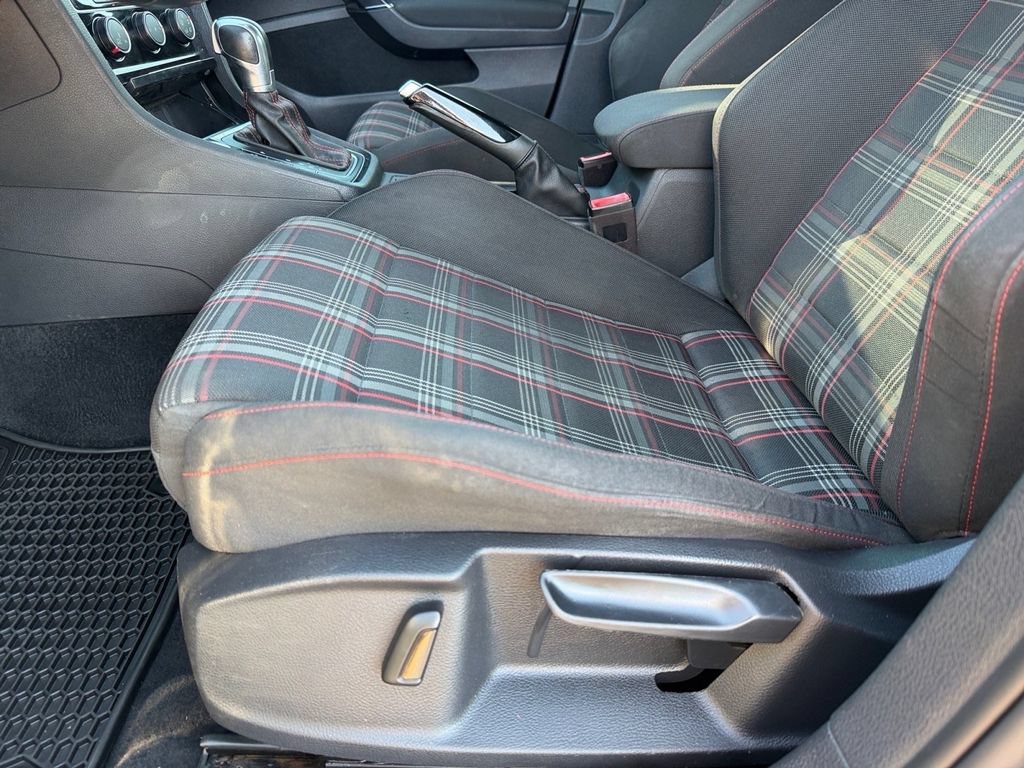 Used 2019 Volkswagen GTI Rabbit Edition FWD image 11