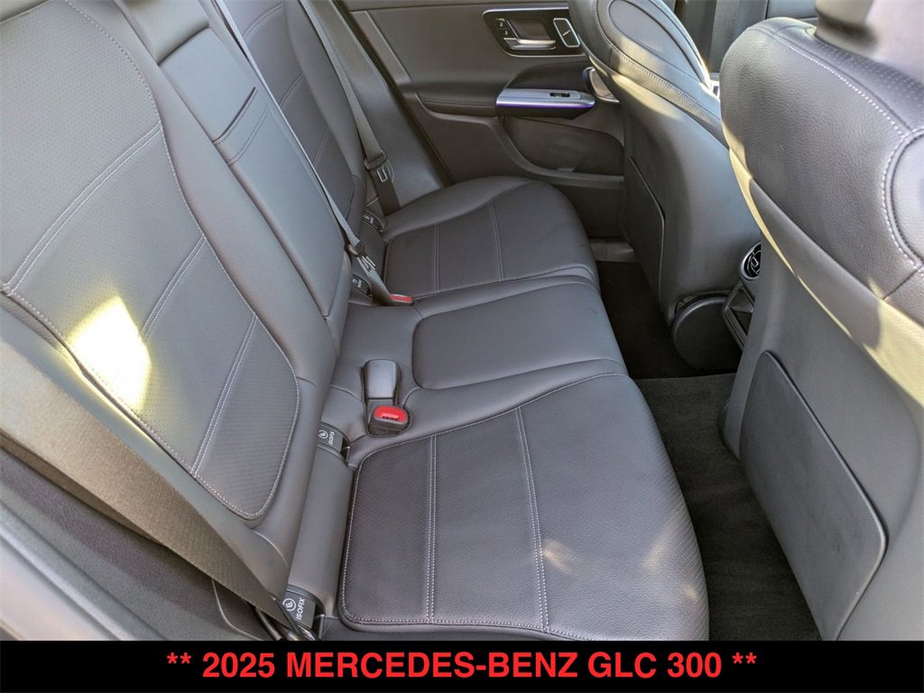 Certified 2025 Mercedes-Benz GLC 300 4MATIC image 29