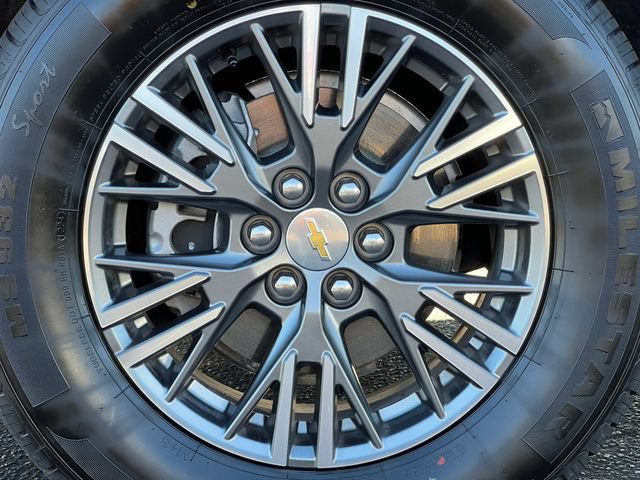 Used 2026 Chevrolet Traverse LT AWD/4WD image 7