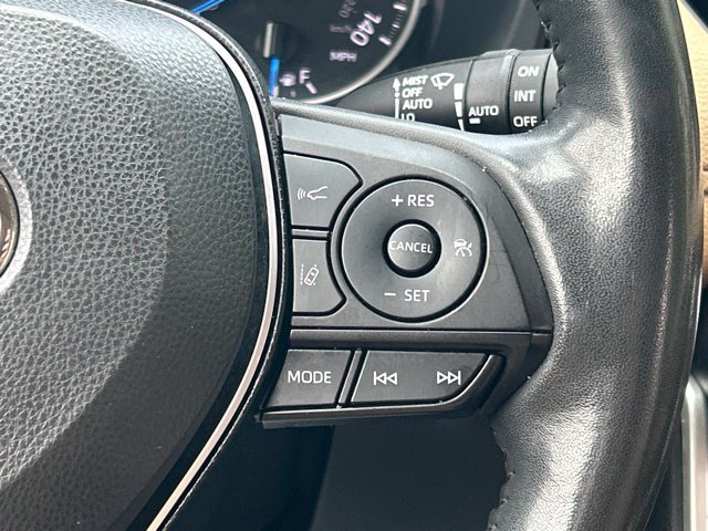 Used 2021 Toyota RAV4 XLE Premium AWD/4WD image 44