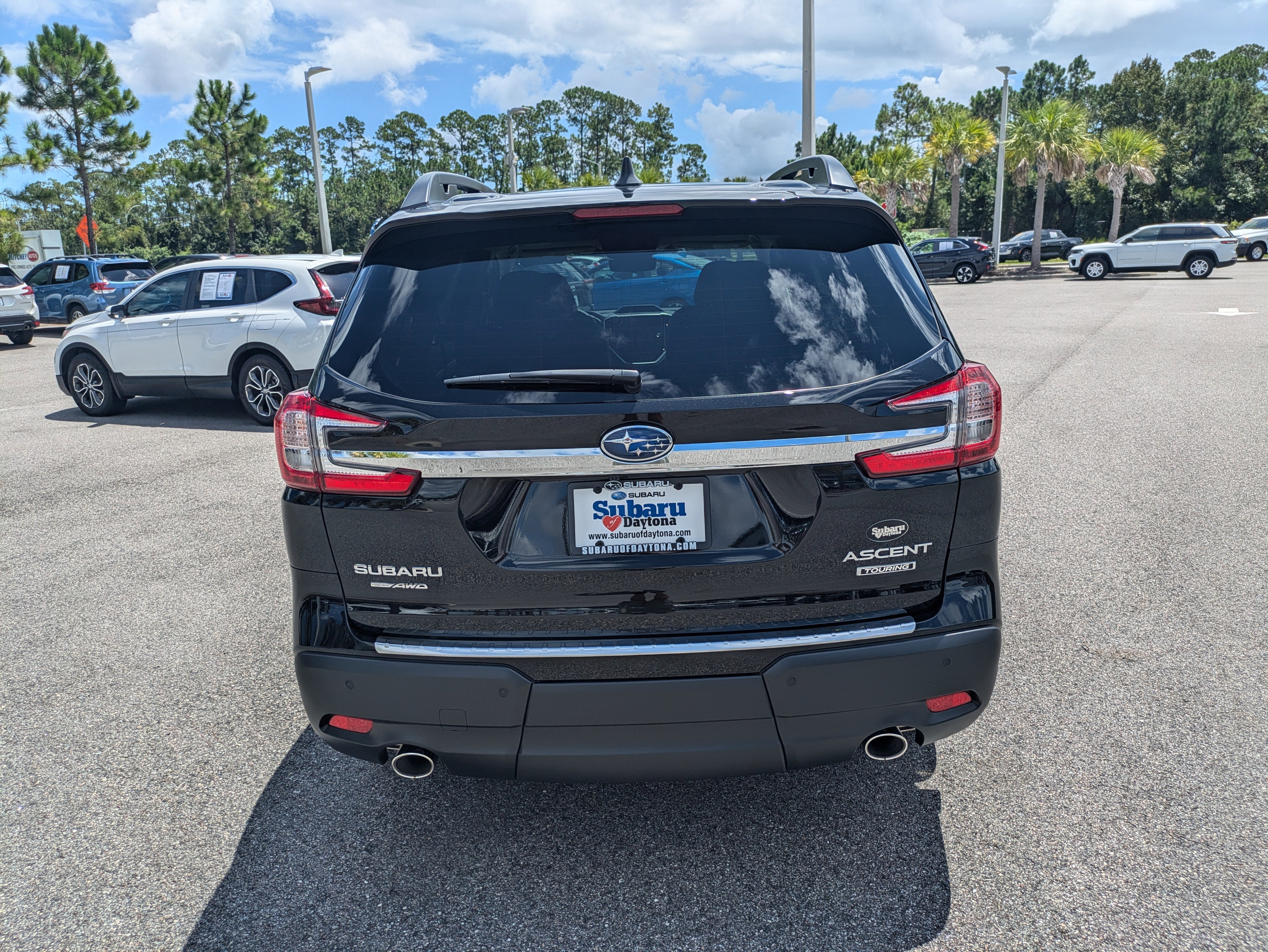 Used 2025 Subaru Ascent Touring w/ Popular Package #1 image 4