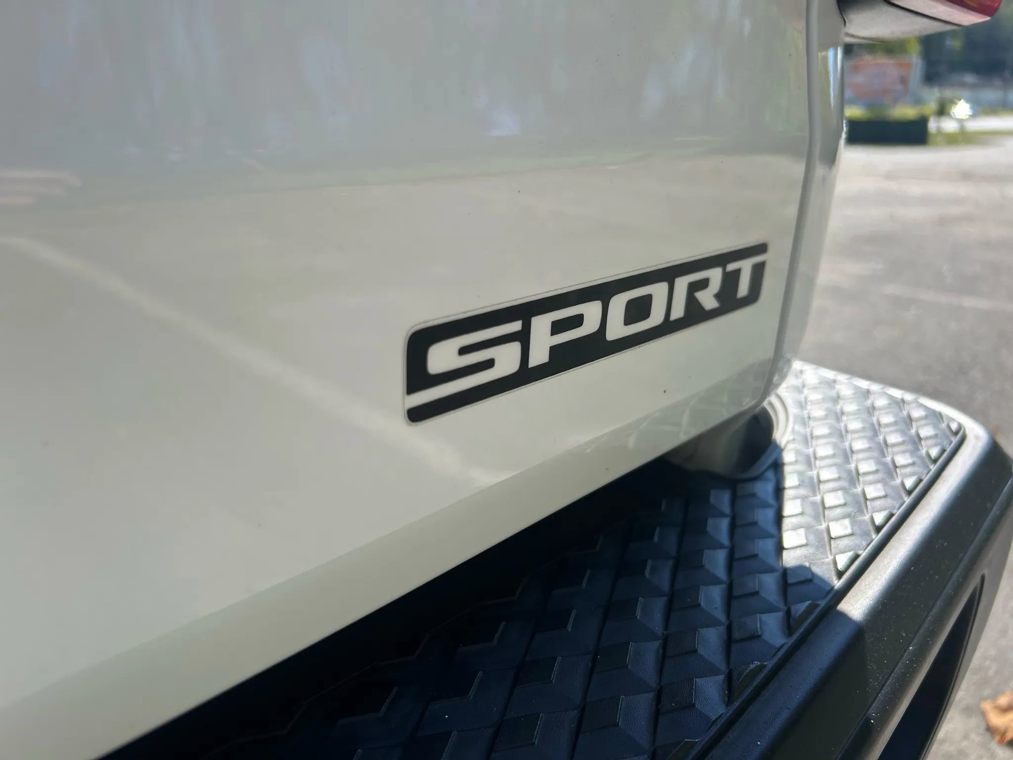 Used 2020 Jeep Gladiator Sport w/ Quick Order Package 24S image 14