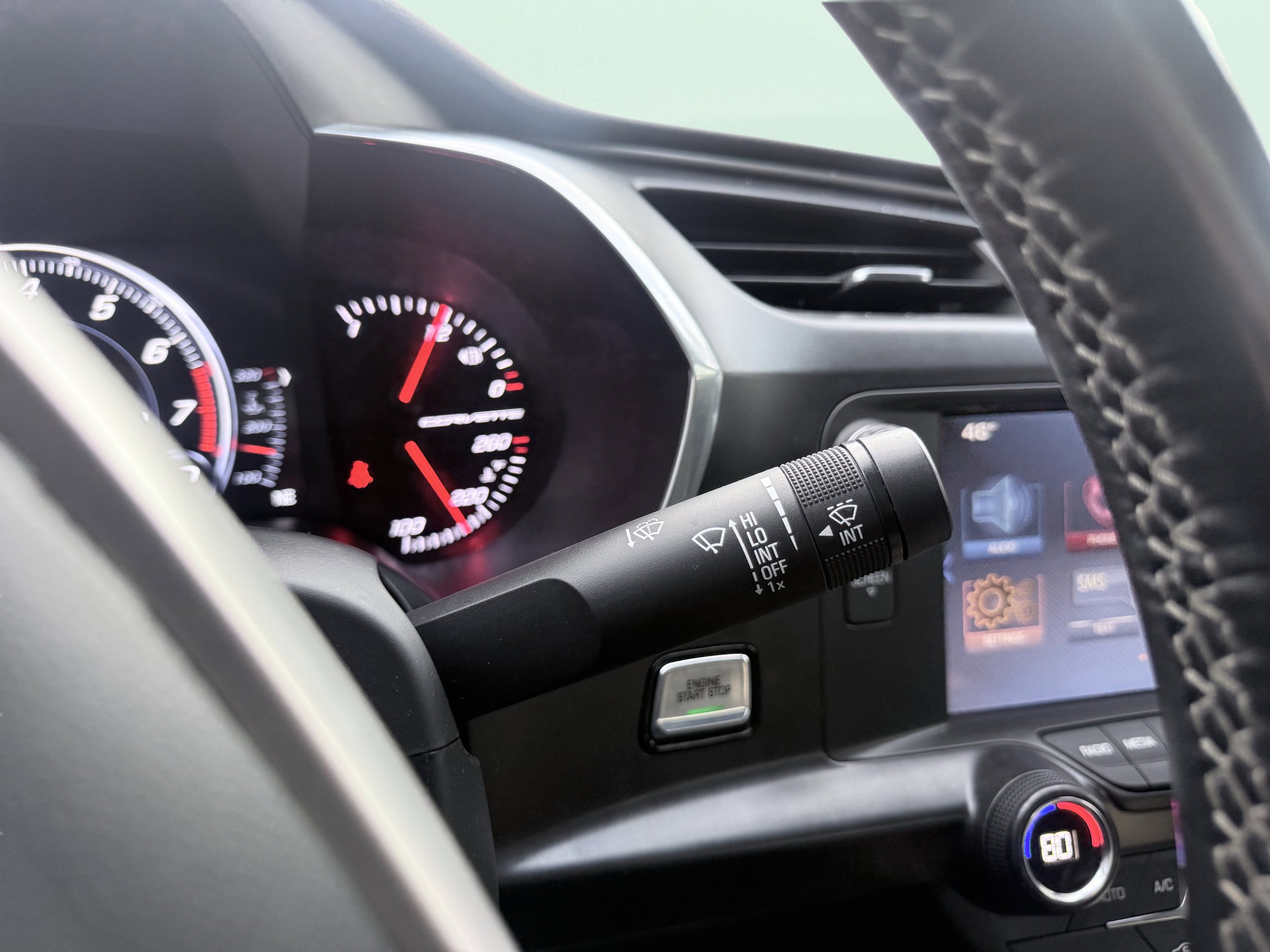 Used 2017 Chevrolet Corvette Z51 1LT w/ Carbon Flash Badge Package image 41