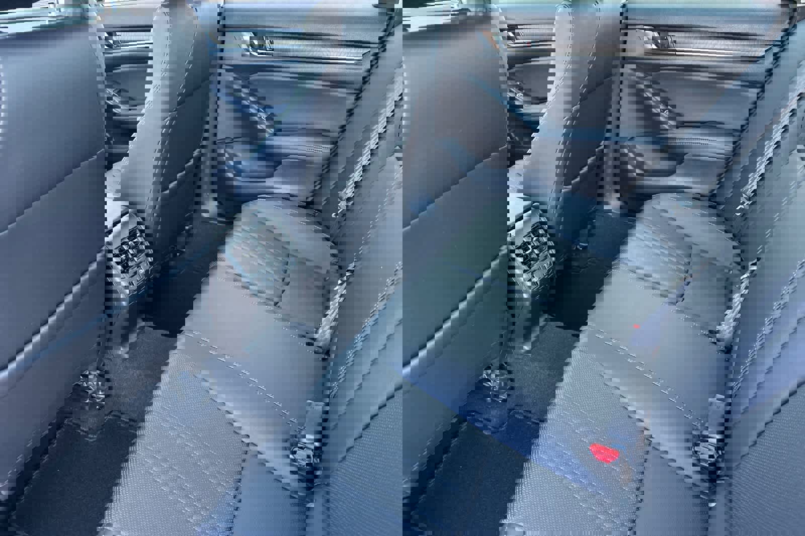 Certified 2021 Honda Accord EX-L image 13