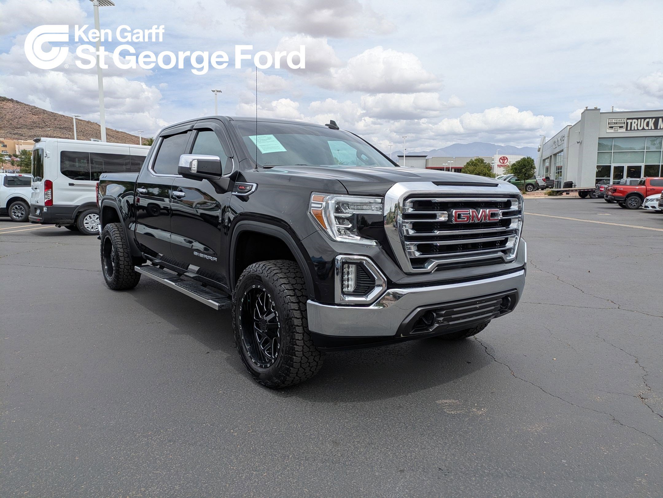 Used 2021 GMC Sierra 1500 SLT w/ SLT Convenience Package