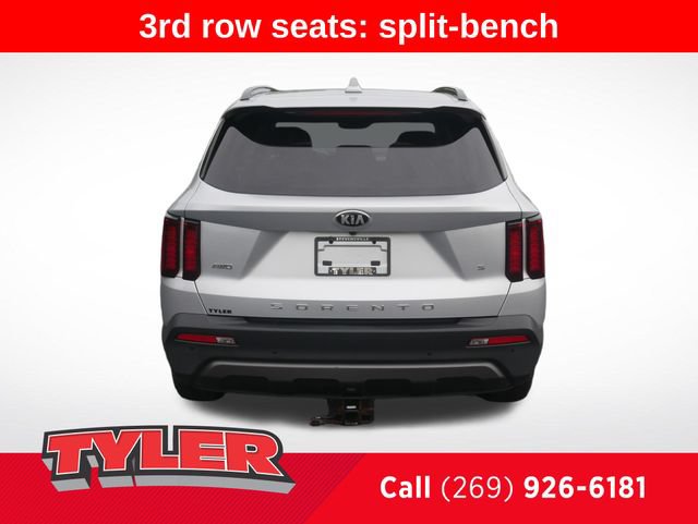 Used 2021 Kia Sorento S w/ Panoramic Sunroof Package AWD/4WD image 7