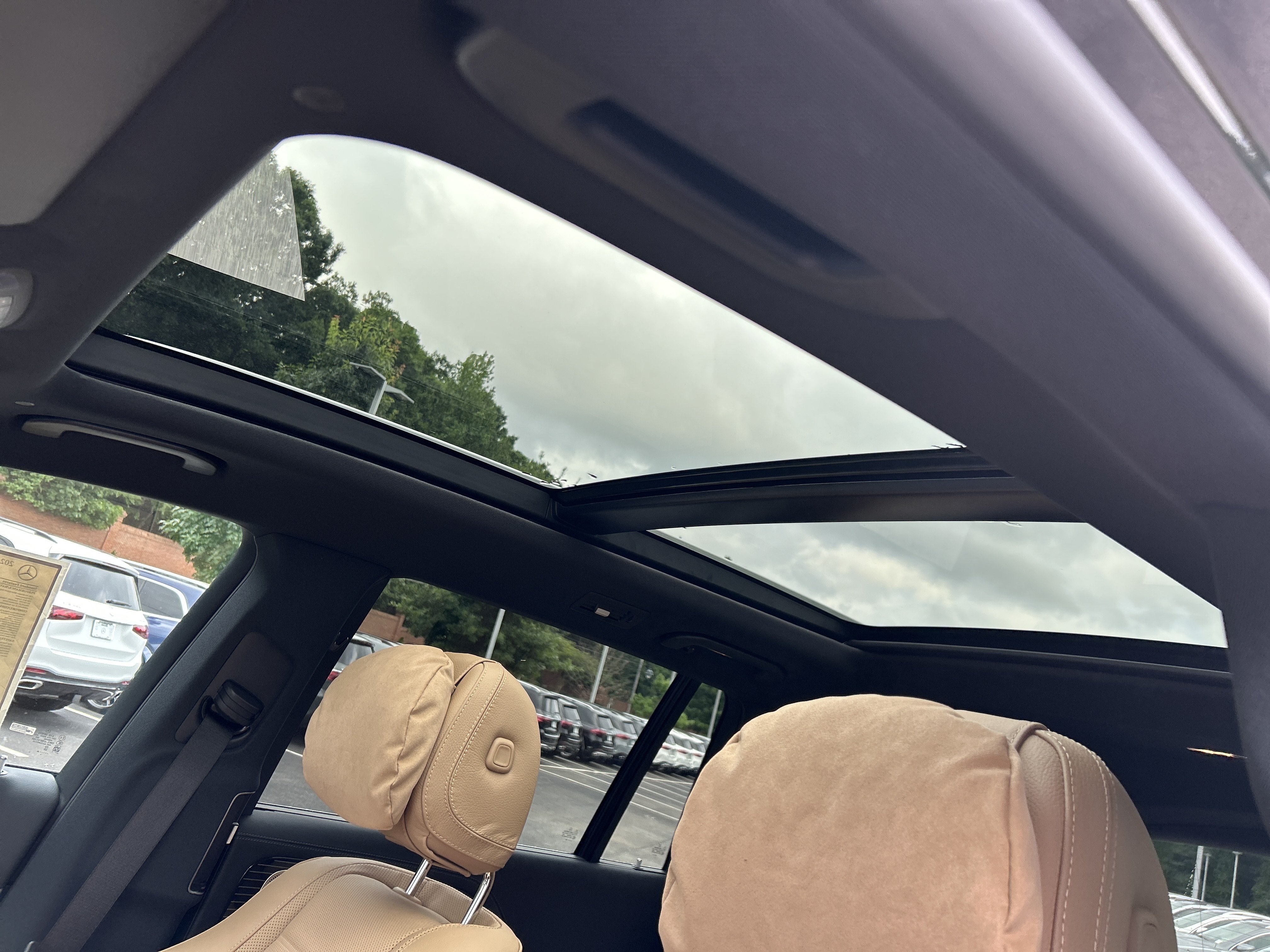 New 2026 Mercedes-Benz GLS 580 4MATIC image 22