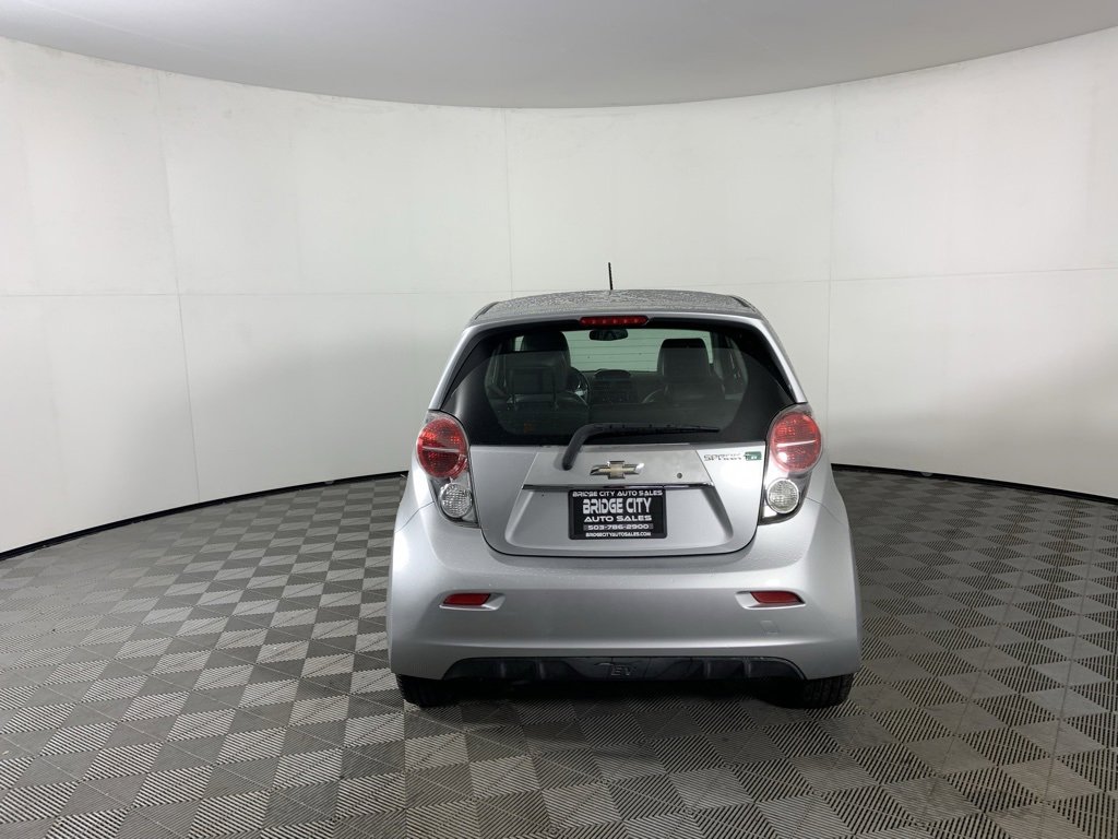 Used 2016 Chevrolet Spark LT image 8