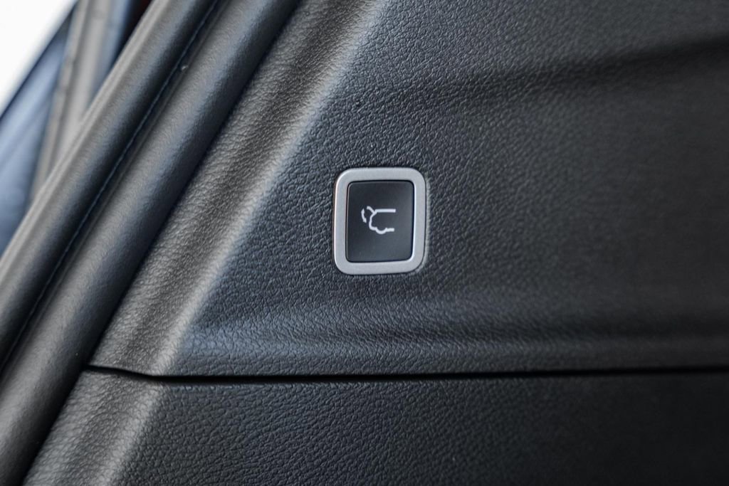 New 2026 Chrysler Pacifica Pinnacle image 10