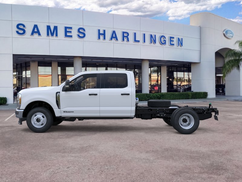 New 2026 Ford F350 XL w/ XL Chrome Package AWD/4WD image 3