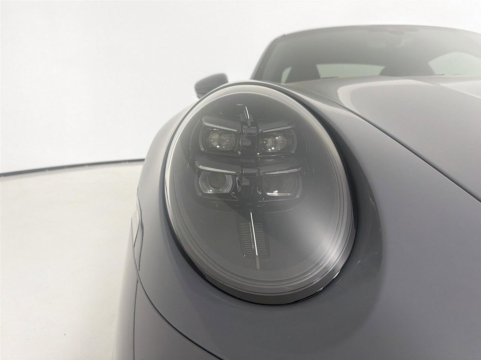 Certified 2025 Porsche 911 Carrera image 28