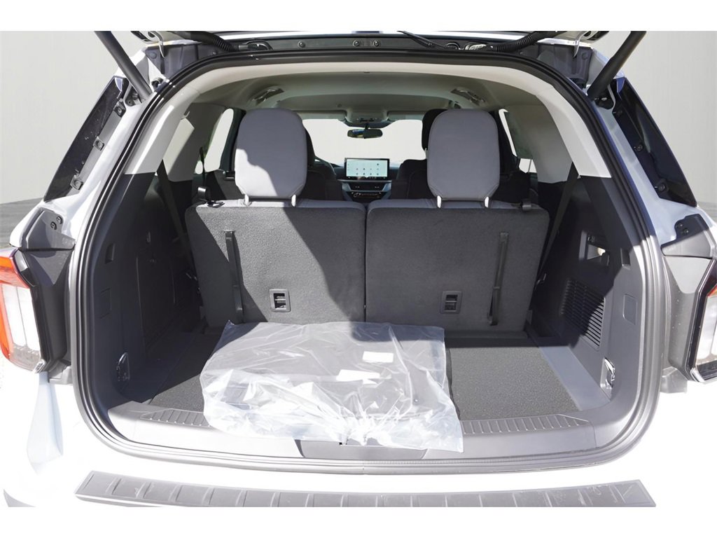New 2026 Ford Explorer Active image 20