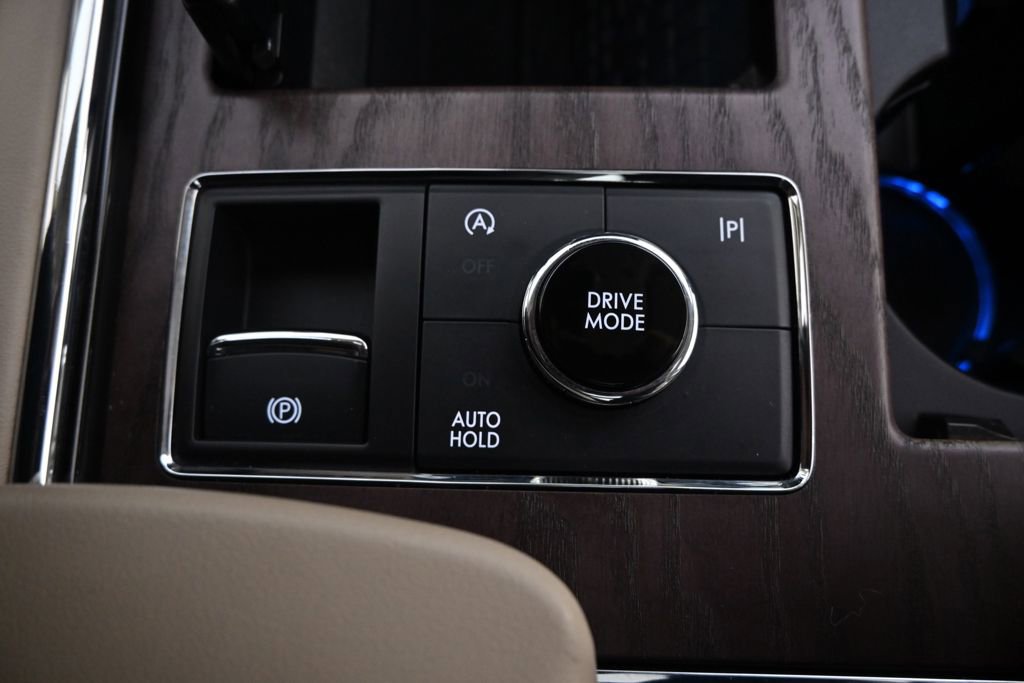 Certified 2023 Lincoln Navigator Reserve w/ Monochromatic Package image 34