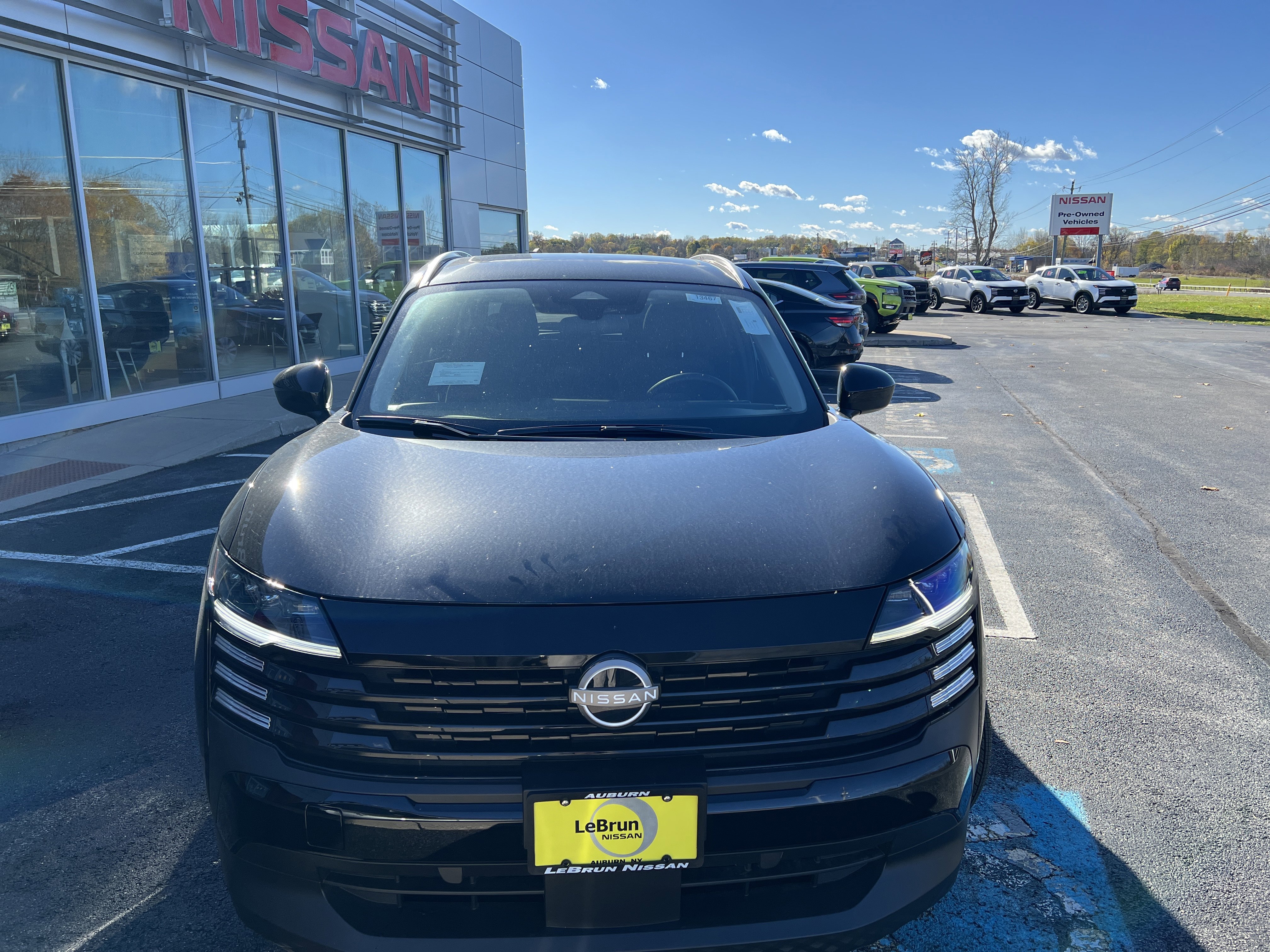 New 2025 Nissan Kicks SV w/ SV Premium Package image 11