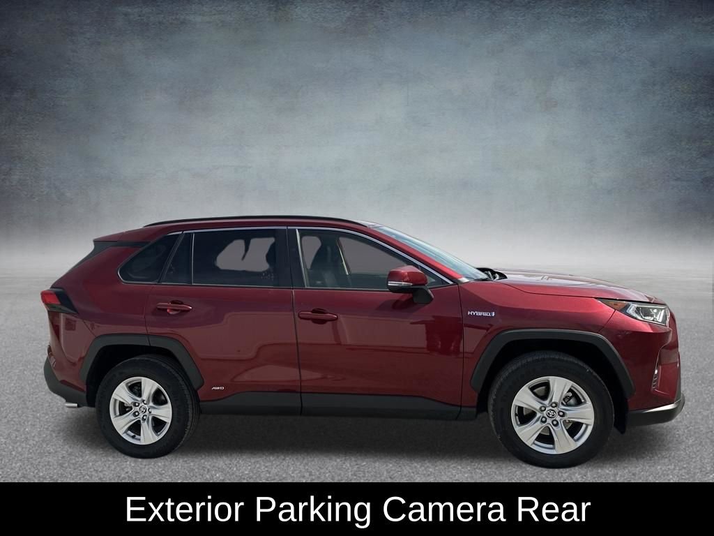 Used 2020 Toyota RAV4 XLE w/ Convenience Package image 8