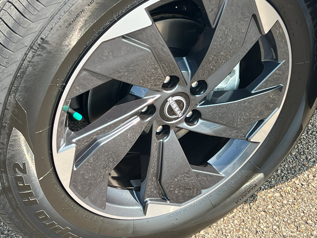 New 2026 Nissan Rogue SV image 2