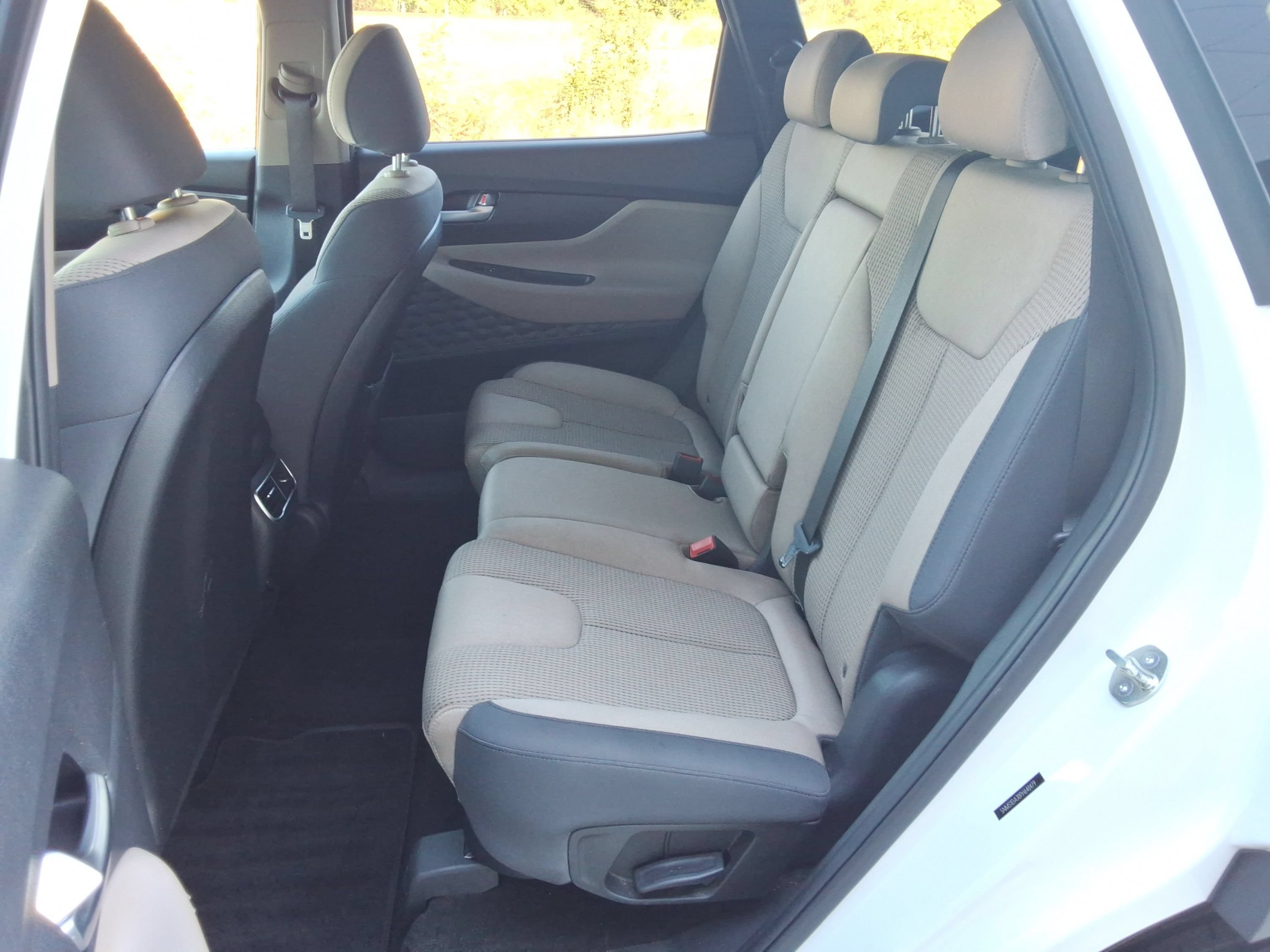 Used 2023 Hyundai Santa Fe SE AWD/4WD image 21