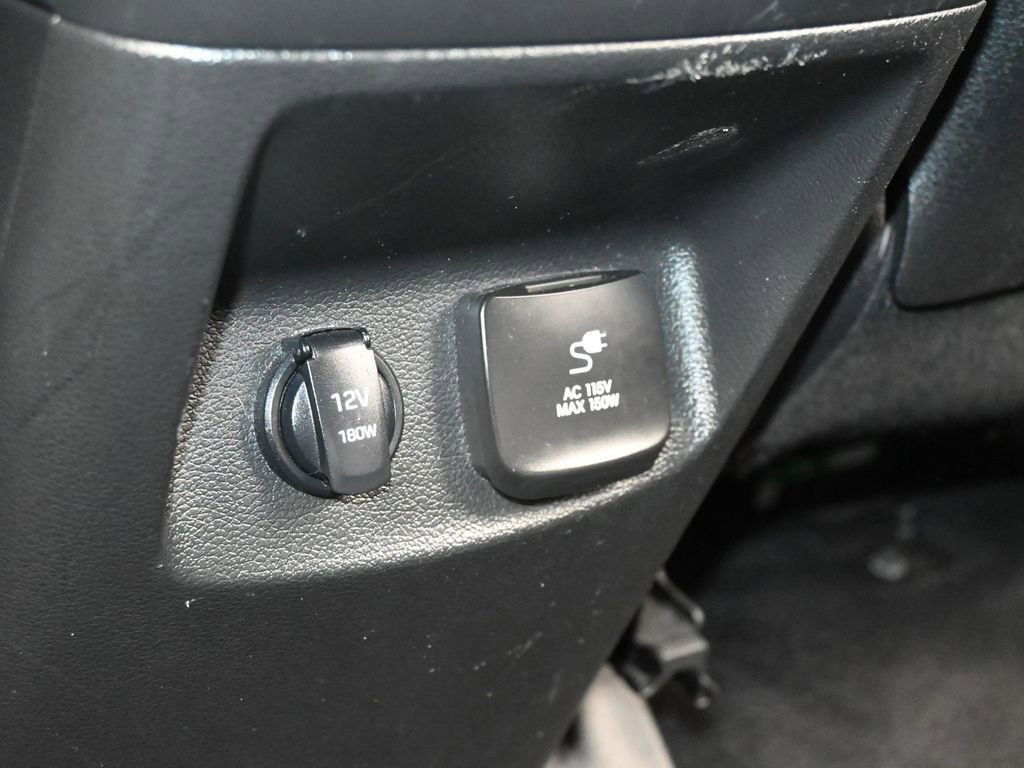 Used 2021 Hyundai Palisade Limited w/ Winter Package image 45