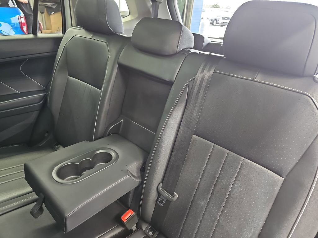 Used 2024 Volkswagen Tiguan SE image 14