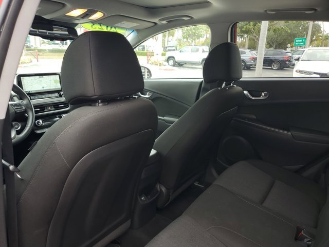 Used 2023 Hyundai Kona SEL w/ Convenience Package image 18