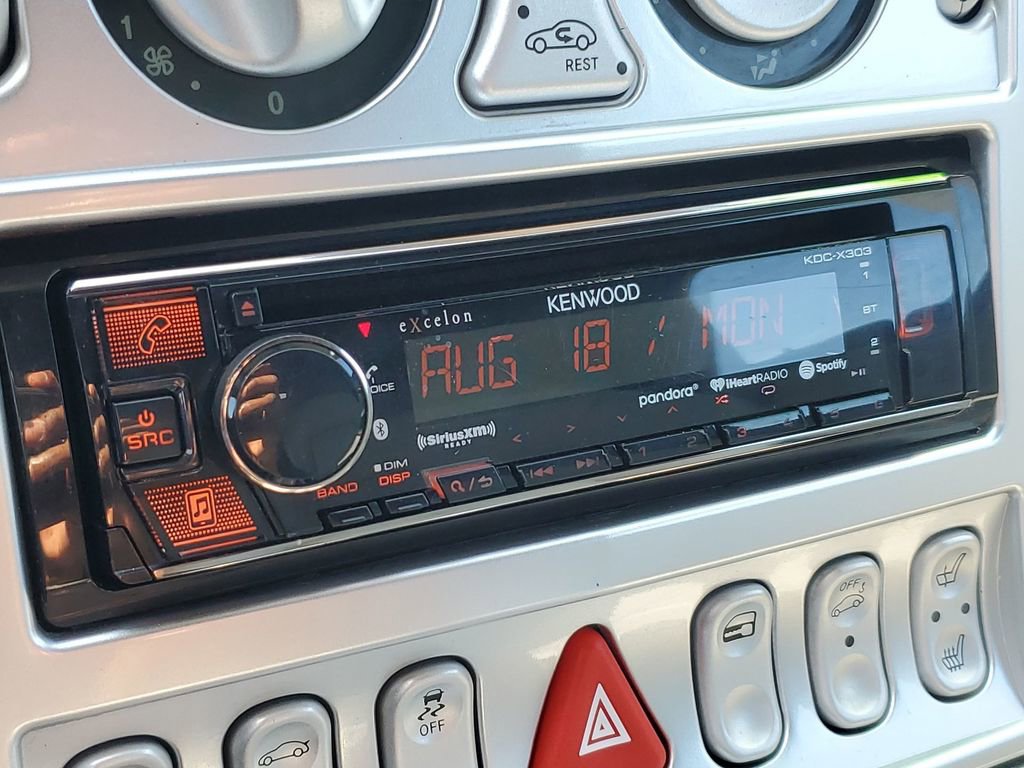 Used 2005 Chrysler Crossfire Limited image 14