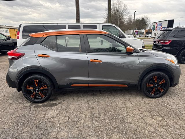 Used 2019 Nissan Kicks SV FWD image 7