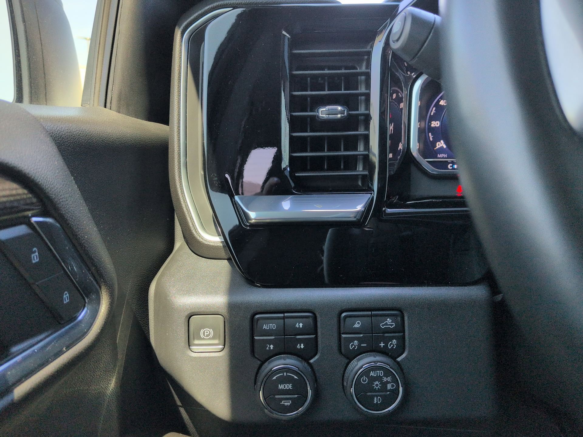 Certified 2023 Chevrolet Silverado 1500 RST w/ RST All Star Premium Package image 18