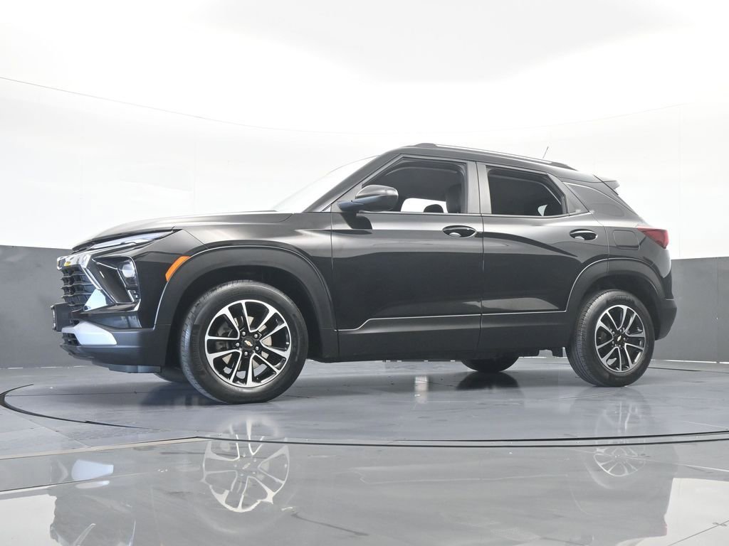 Used 2024 Chevrolet TrailBlazer LT image 52