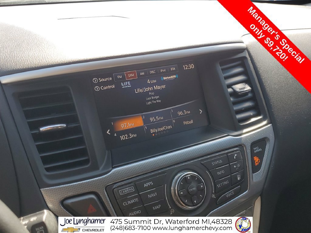 Used 2018 Nissan Pathfinder SL w/ Midnight Edition Package AWD/4WD image 14