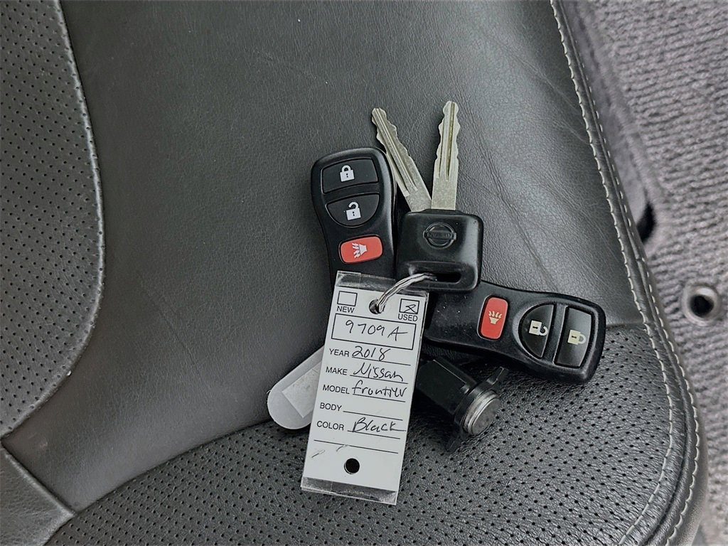 Used 2018 Nissan Frontier PRO-4X w/ Pro-4x Luxury Package image 33