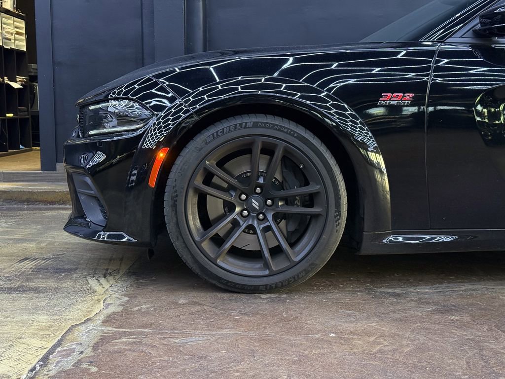 Used 2022 Dodge Charger Scat Pack RWD image 4