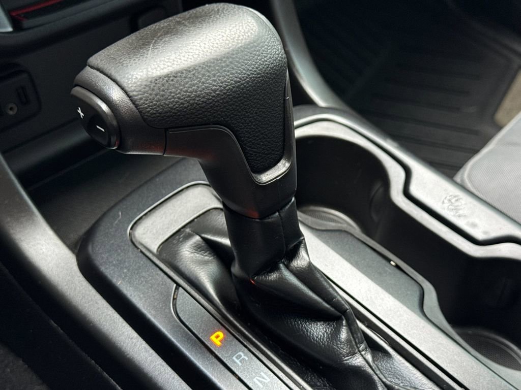 Used 2020 Chevrolet Colorado W/T w/ WT Convenience Package image 22