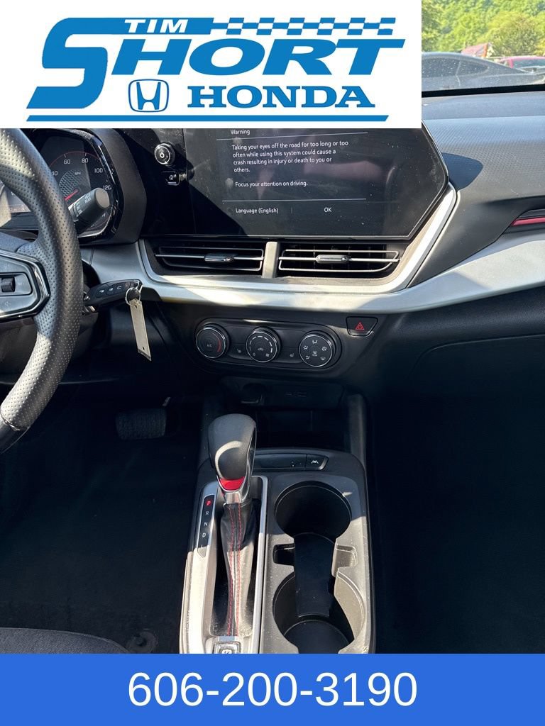 Used 2024 Chevrolet Trax RS w/ Driver Confidence Package FWD image 13