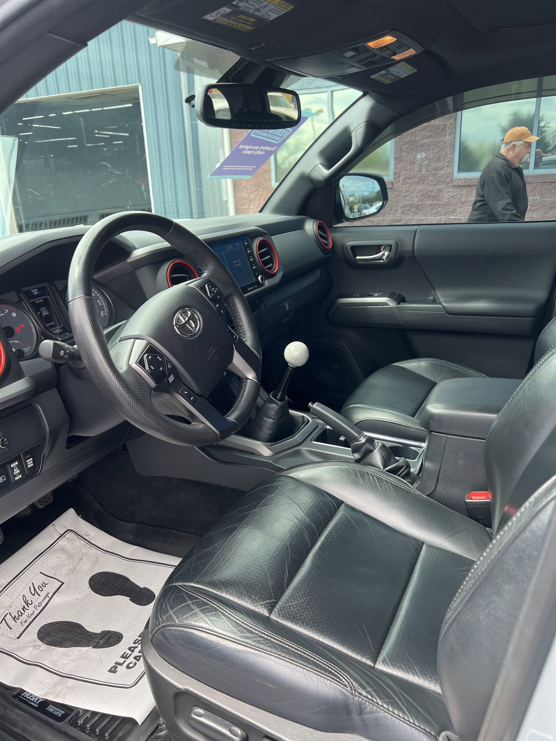 Used 2021 Toyota Tacoma TRD Off-Road w/ TRD Premium Off Road Package image 13