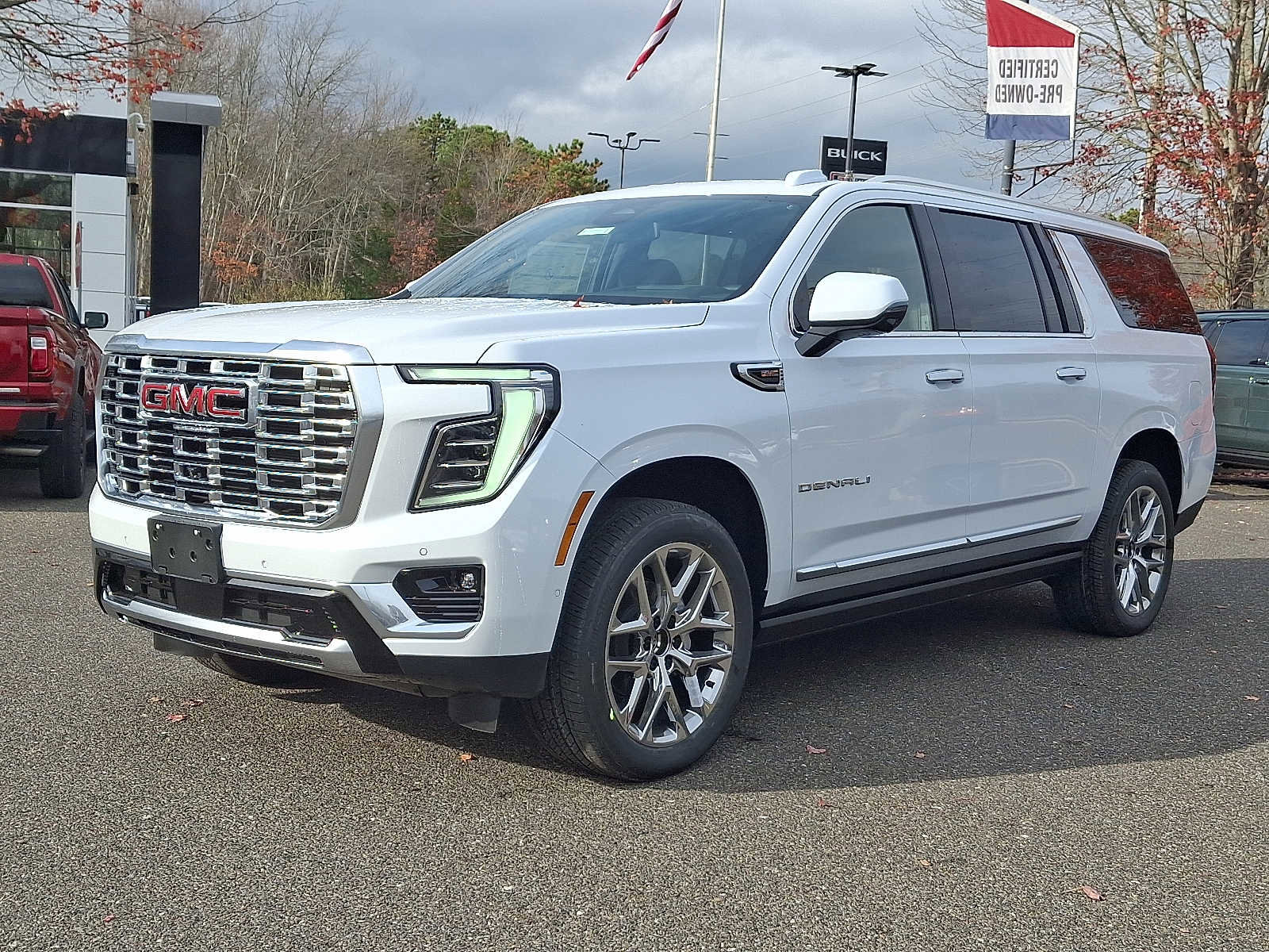 New 2026 GMC Yukon XL Denali w/ Sun & Power Step Package image 2