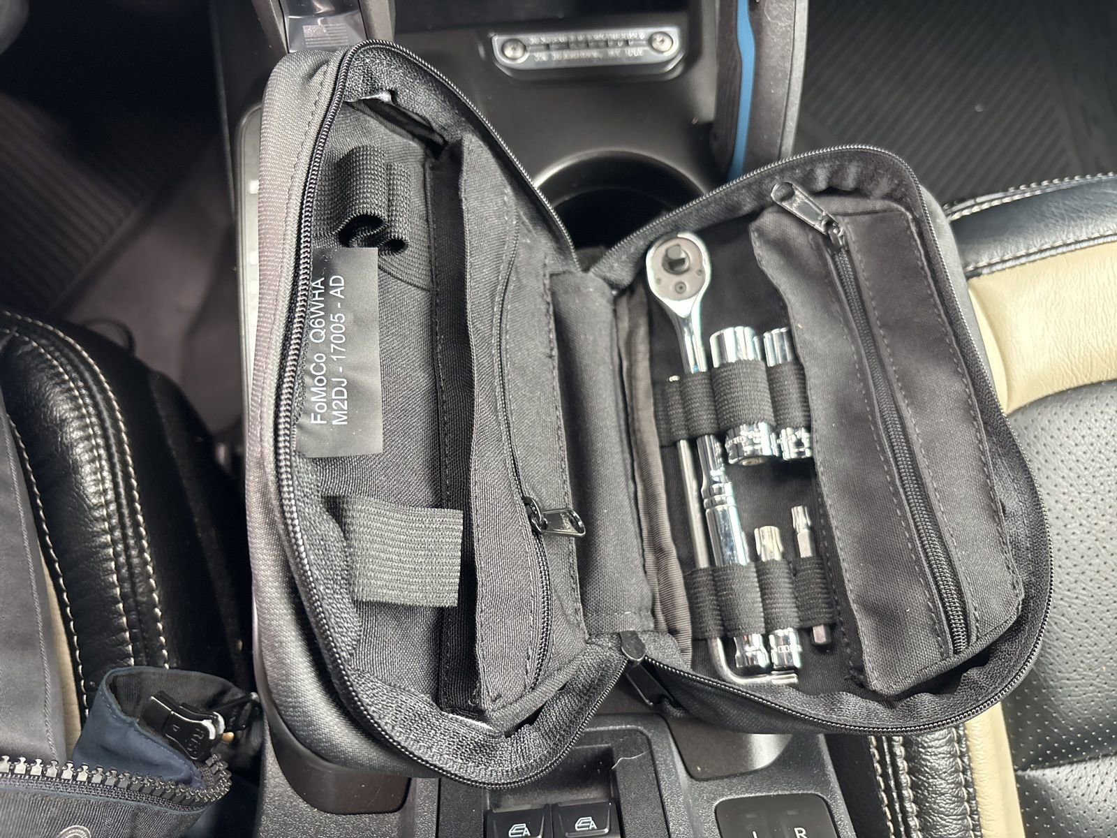 Used 2023 Ford Bronco Wildtrak image 34