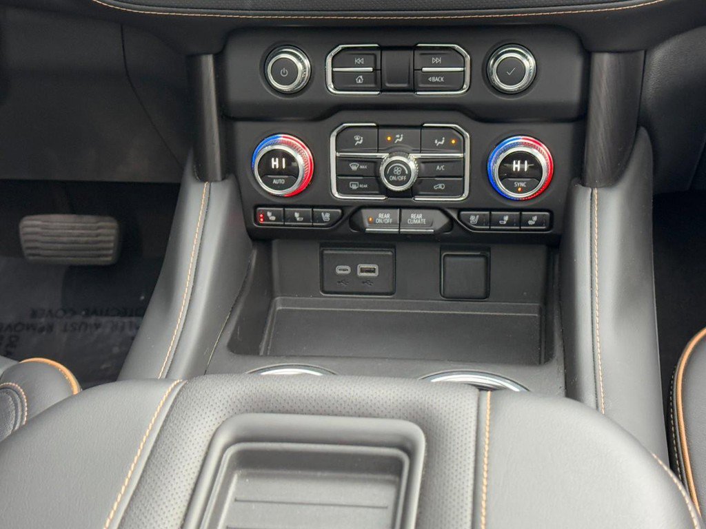 Used 2024 GMC Yukon AT4 w/ AT4 Premium Package image 15