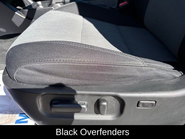 Used 2021 Toyota Tacoma TRD Off-Road w/ Technology Package image 15