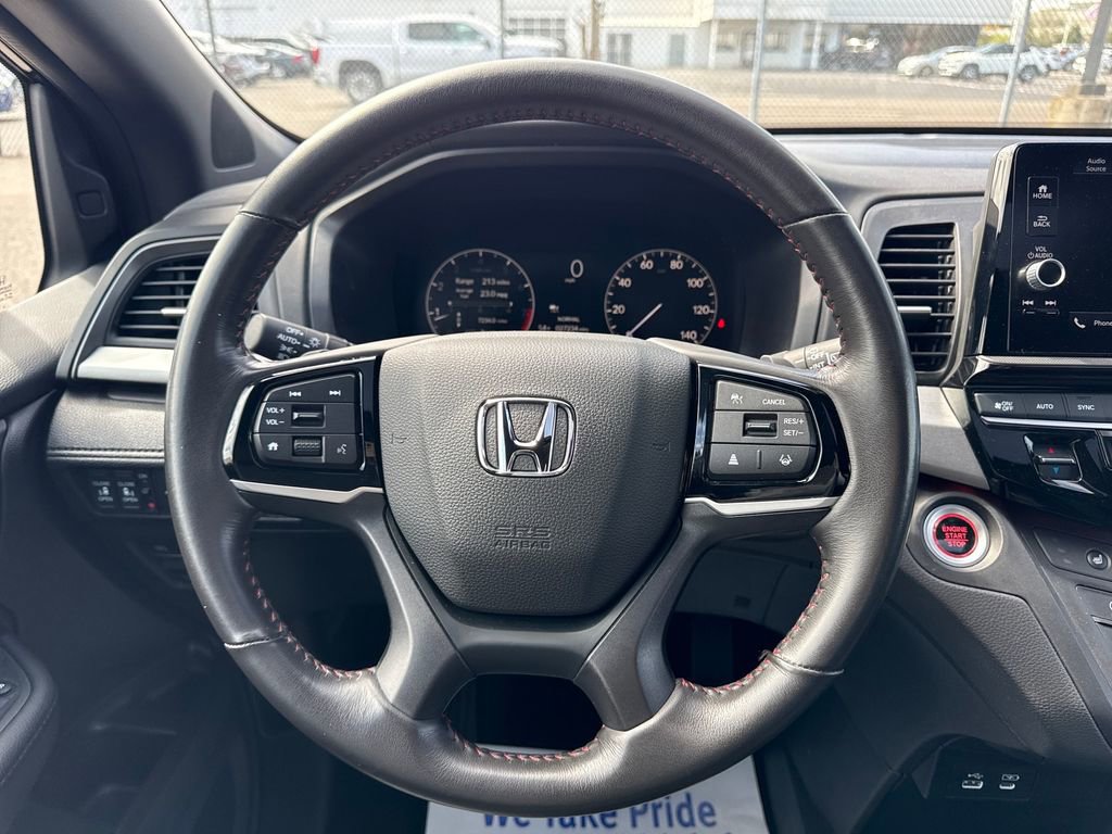 Certified 2025 Honda Odyssey Sport-L image 14