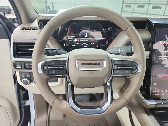 New 2026 GMC Yukon Denali w/ Sun & Power Step Package AWD/4WD image 24