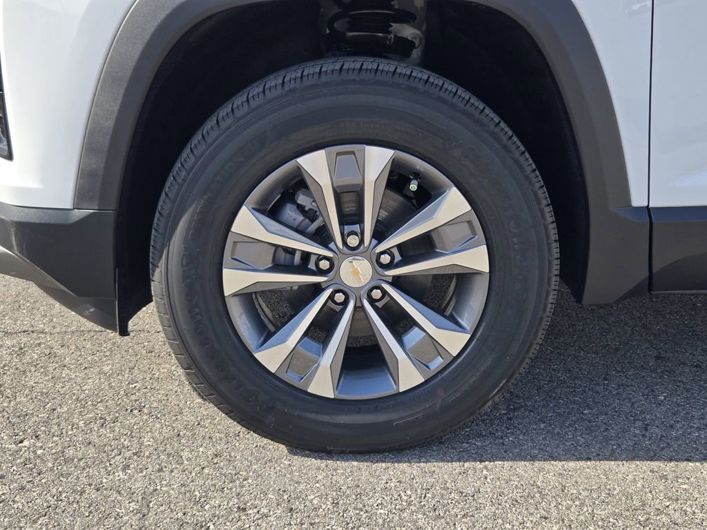 New 2026 Chevrolet Equinox LT w/ Convenience Package II image 14