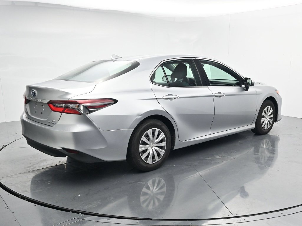 Used 2022 Toyota Camry LE FWD image 8